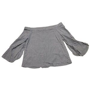 Merona *NWT* - Off shoulder top - Size Medium